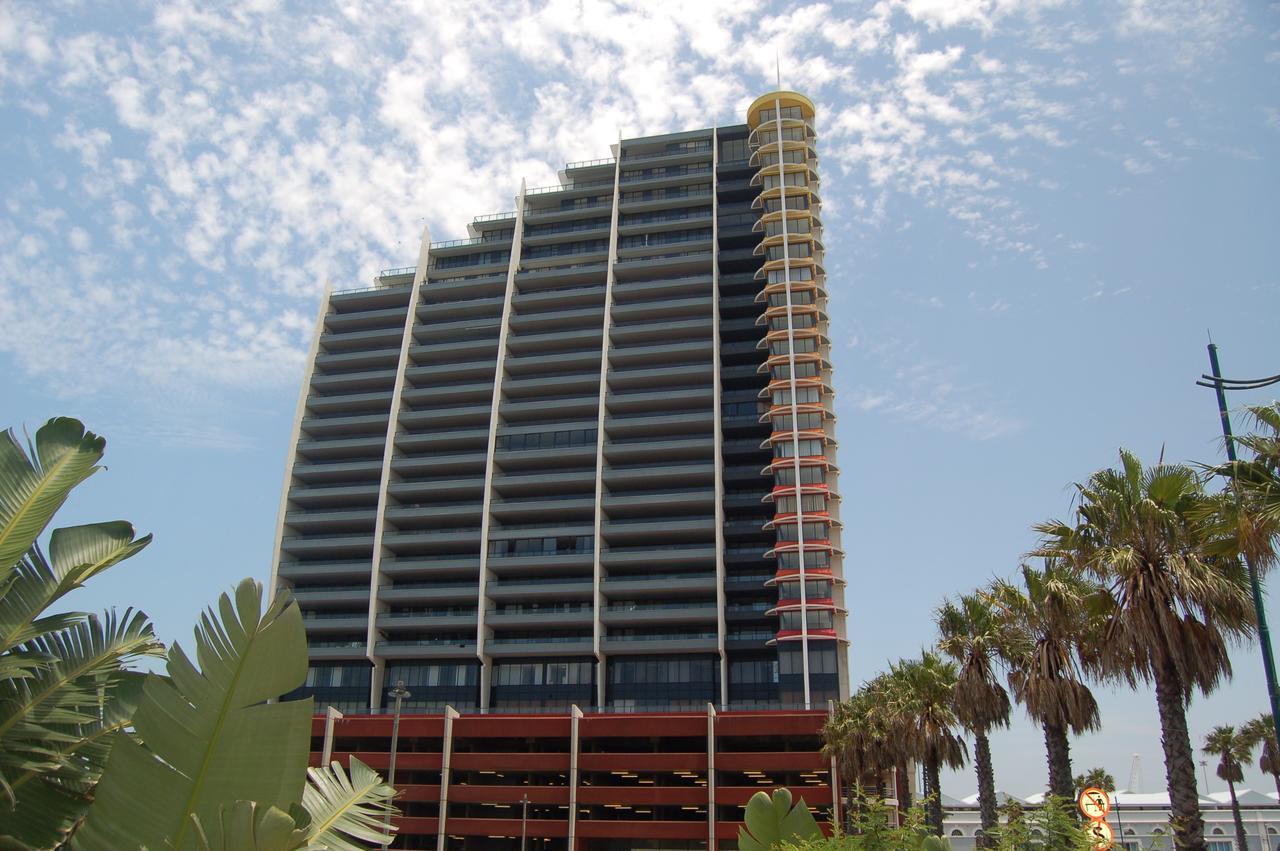 Apartment Spinnaker 201 *